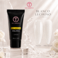 blanco lechoso